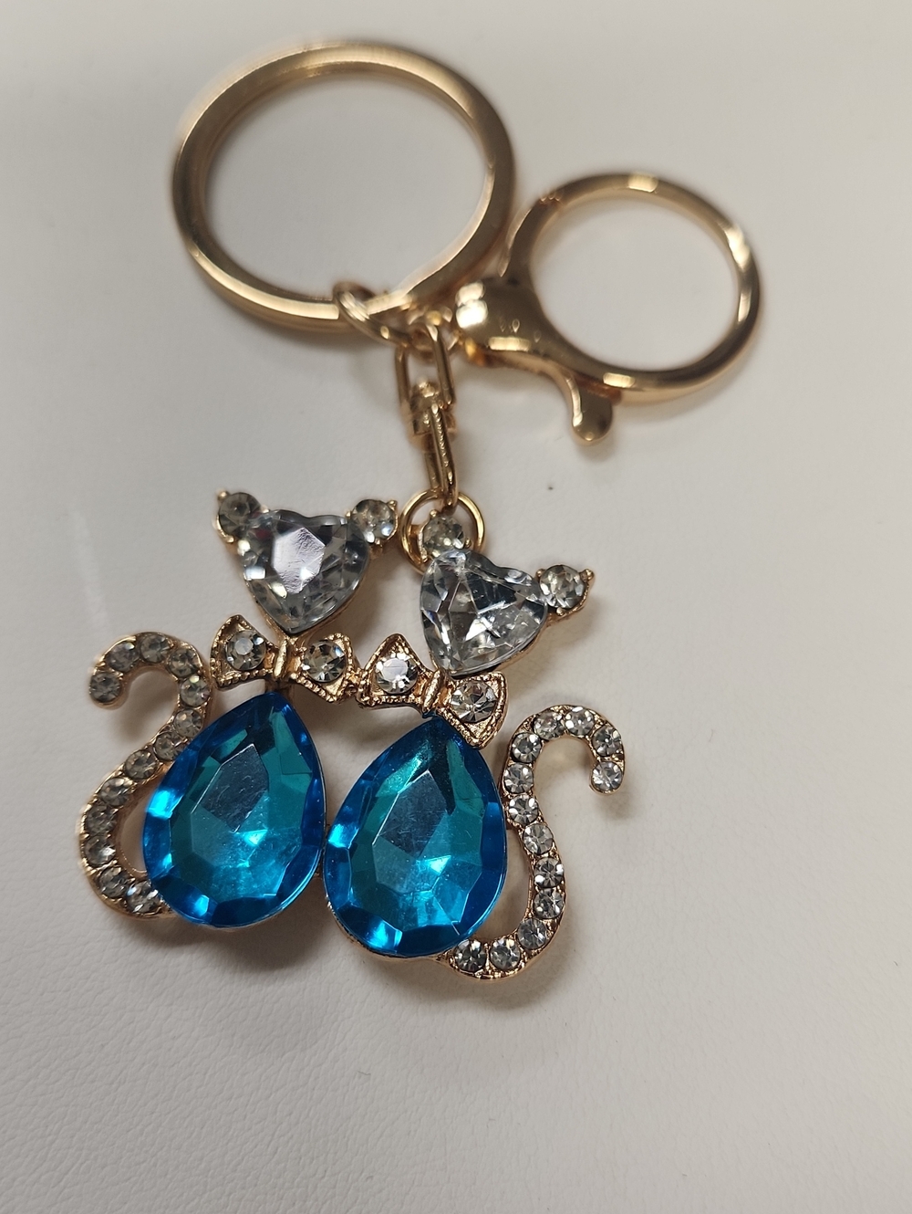 Gold-Tone Blue Crystal Cat Keychain - Women's Accessory